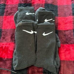 Men’s Mike socks used no rips men’s size 10 shoe socks